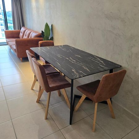 Cozy 2 Bedrooms 4 Pax Menjalara Near Desa Park City كوالالمبور المظهر الخارجي الصورة