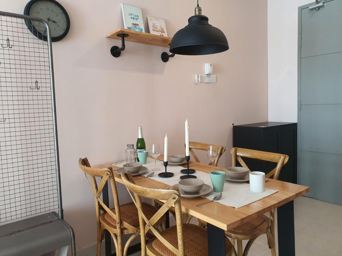 Cozy 2 Bedrooms 4 Pax Menjalara Near Desa Park City كوالالمبور المظهر الخارجي الصورة