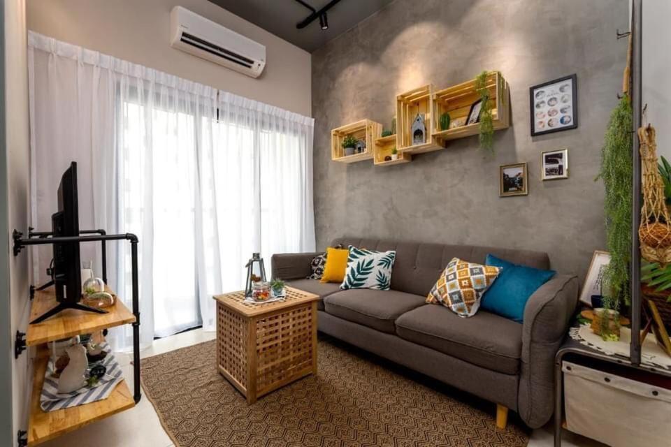 Cozy 2 Bedrooms 4 Pax Menjalara Near Desa Park City كوالالمبور المظهر الخارجي الصورة