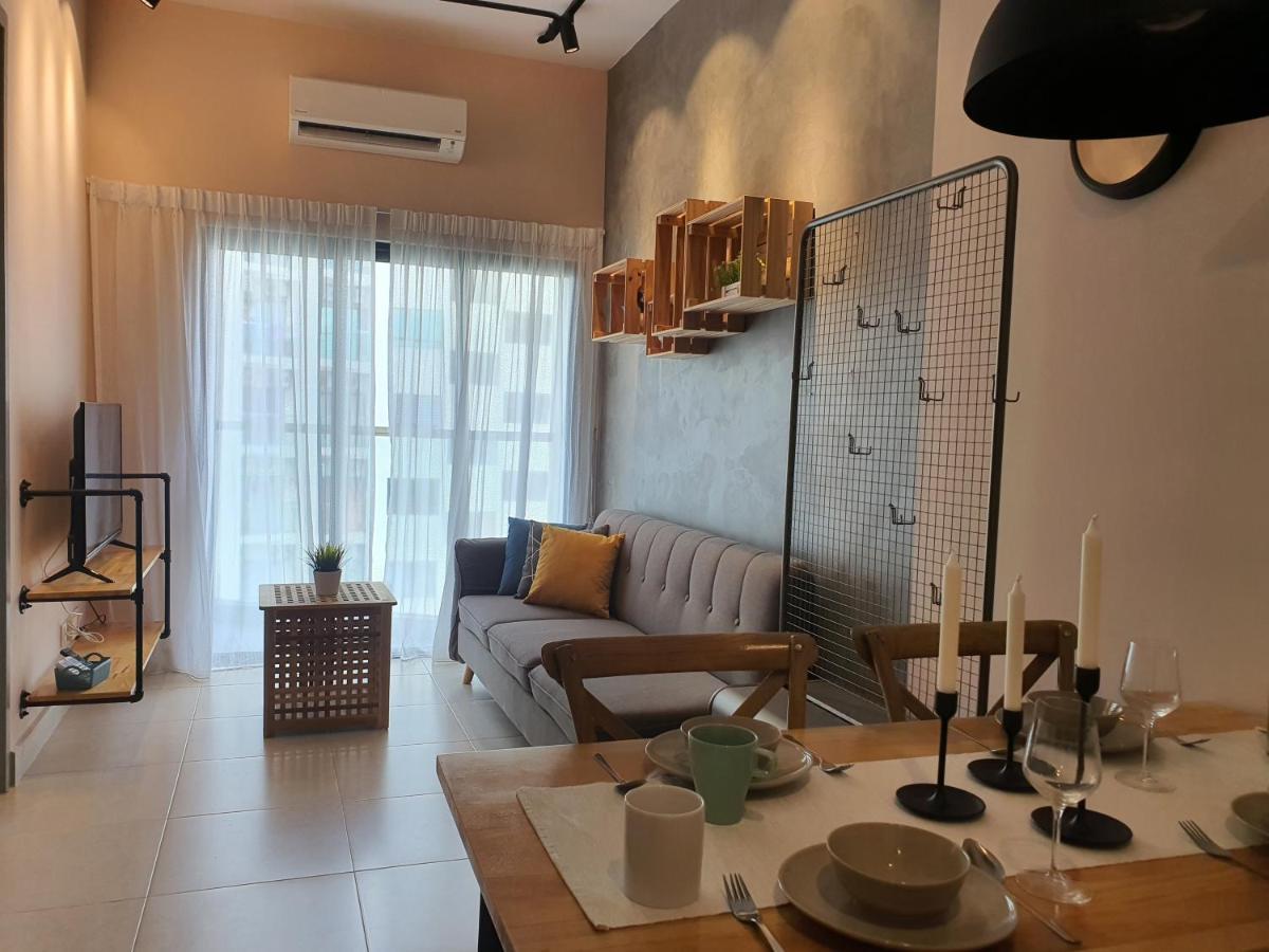Cozy 2 Bedrooms 4 Pax Menjalara Near Desa Park City كوالالمبور المظهر الخارجي الصورة