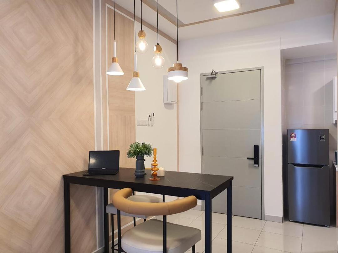 Cozy 2 Bedrooms 4 Pax Menjalara Near Desa Park City كوالالمبور المظهر الخارجي الصورة