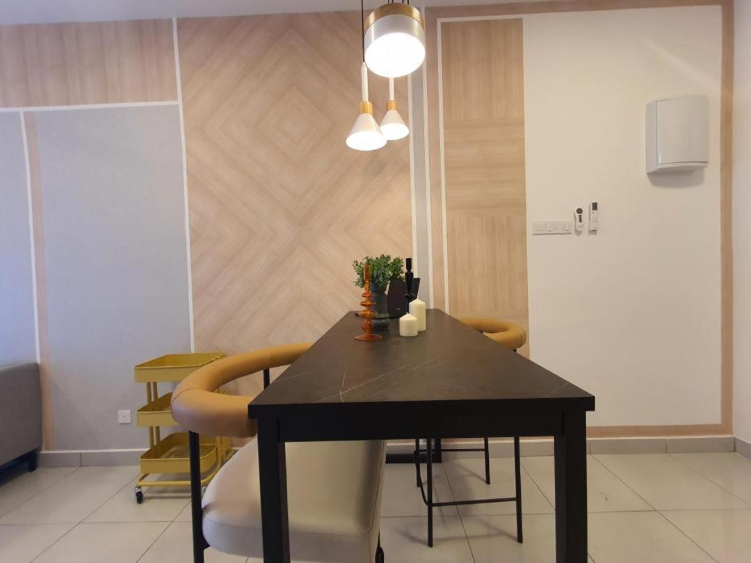 Cozy 2 Bedrooms 4 Pax Menjalara Near Desa Park City كوالالمبور المظهر الخارجي الصورة
